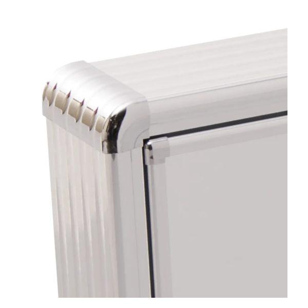 Armario Astra Plastico com Perfil de Aluminio com 1 Porta de Sobrepor 29X39X11,3-e5f785da-d325-402d-8da1-dd3b815d15db