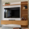 Painel Lukaliam Europa com 2 Gavetas Off White Perolizado/Tauari Ripado-d9b77fed-f728-4a20-8131-ea5e03765e11