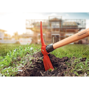 Picareta Alvião Tramontina em Aço nº 4 com Cabo de Madeira 90cm