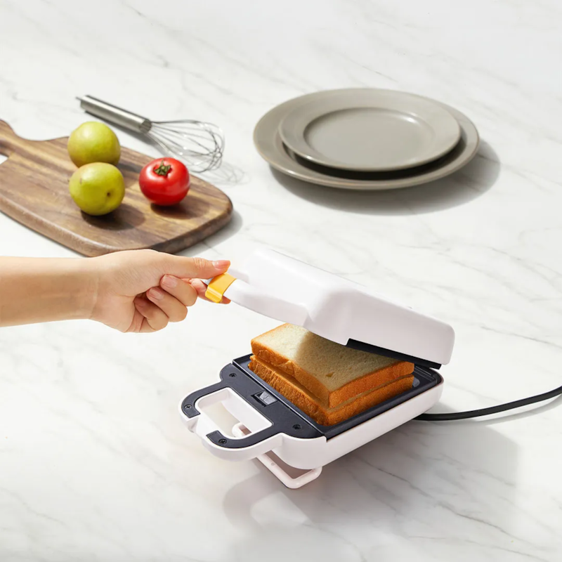 Sanduicheira Gaabor Pocket Off White 127V -e64995b6-d558-4b75-8021-e947b749847a